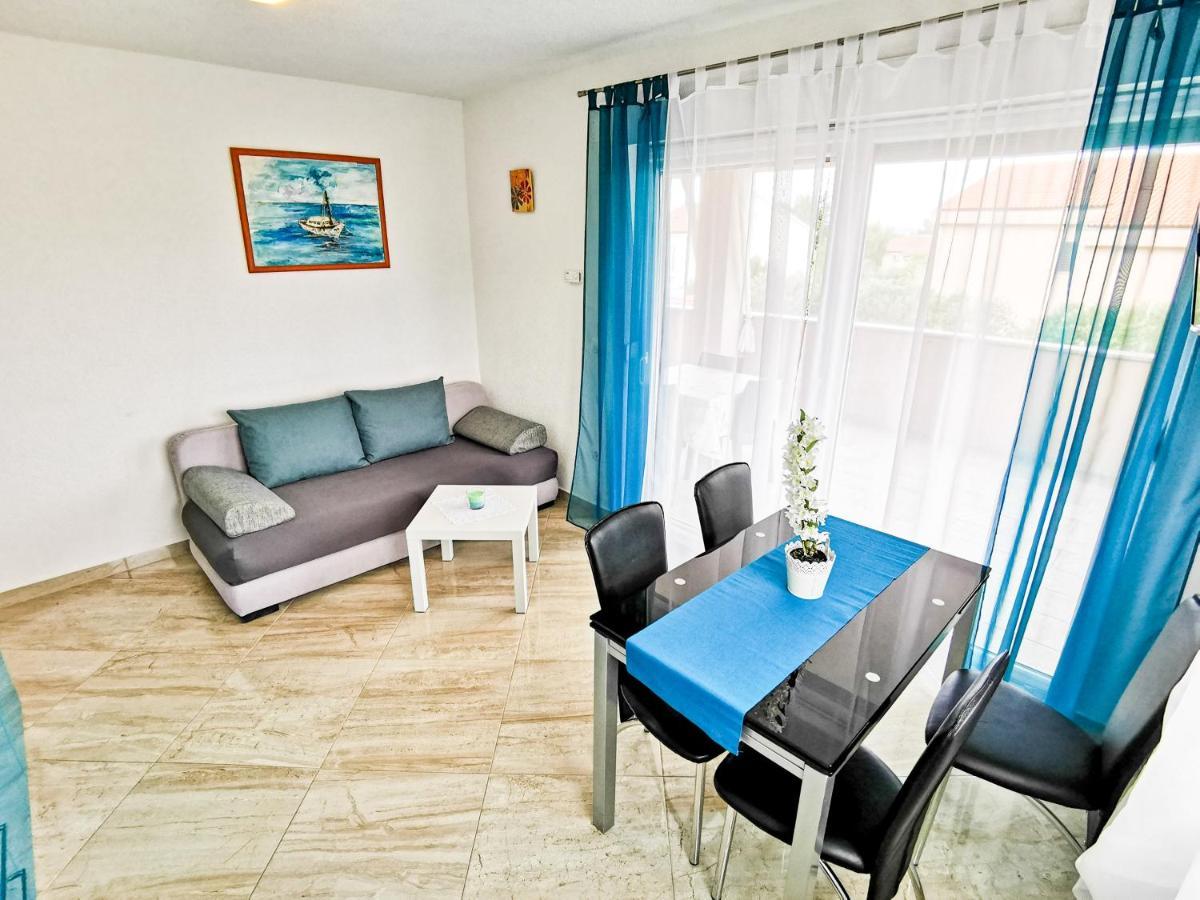 App La Vita E Bella - Azzurro Apartamento Punat Exterior foto
