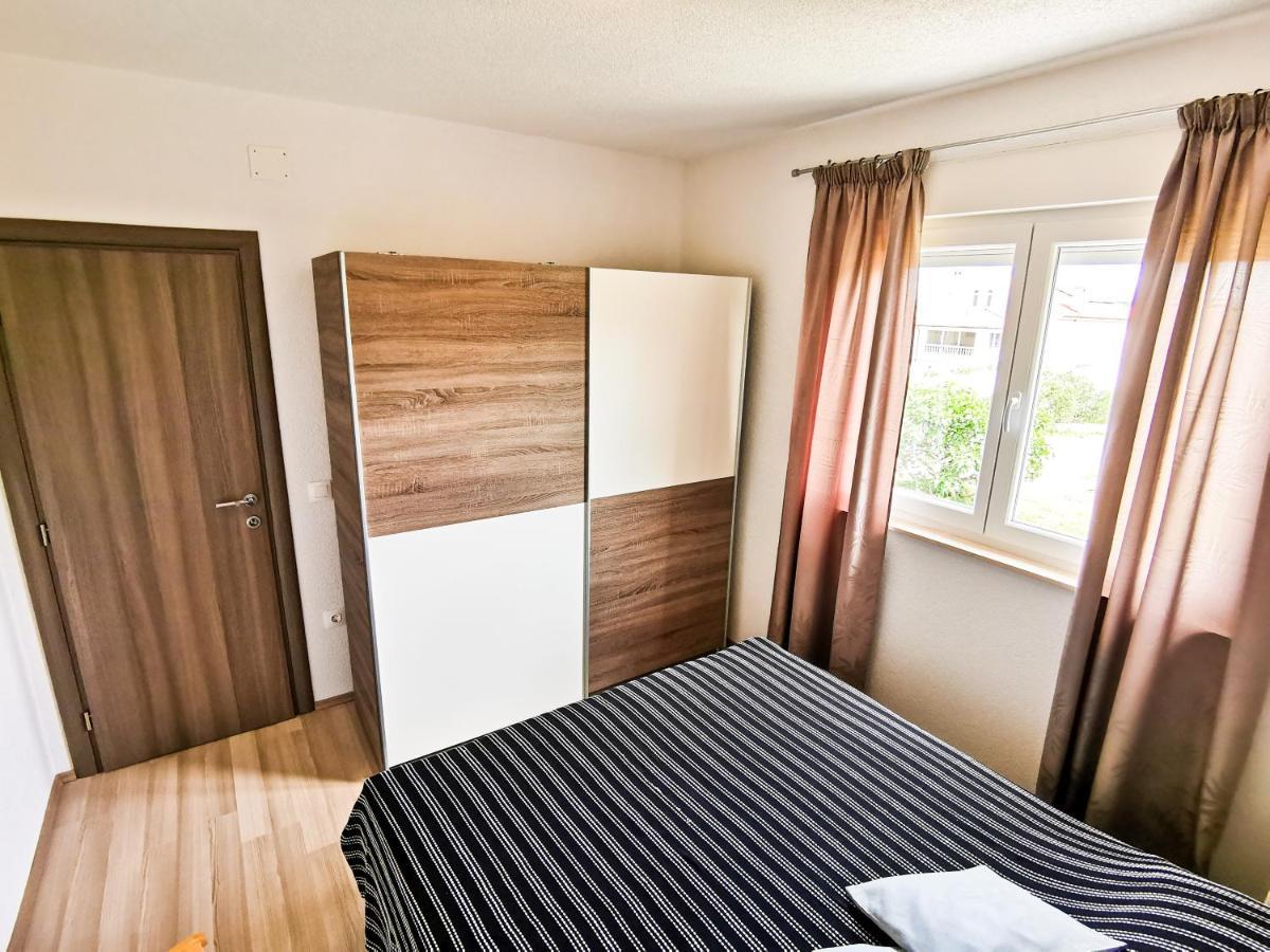 App La Vita E Bella - Azzurro Apartamento Punat Exterior foto